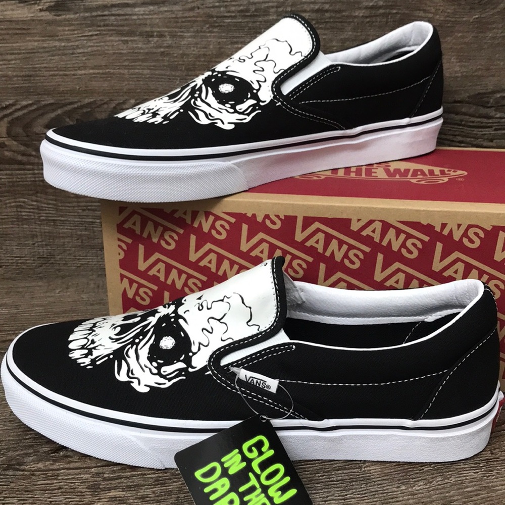 VANS CLASSIC SLIP ON BRAND NEW - Picture 12 of 14